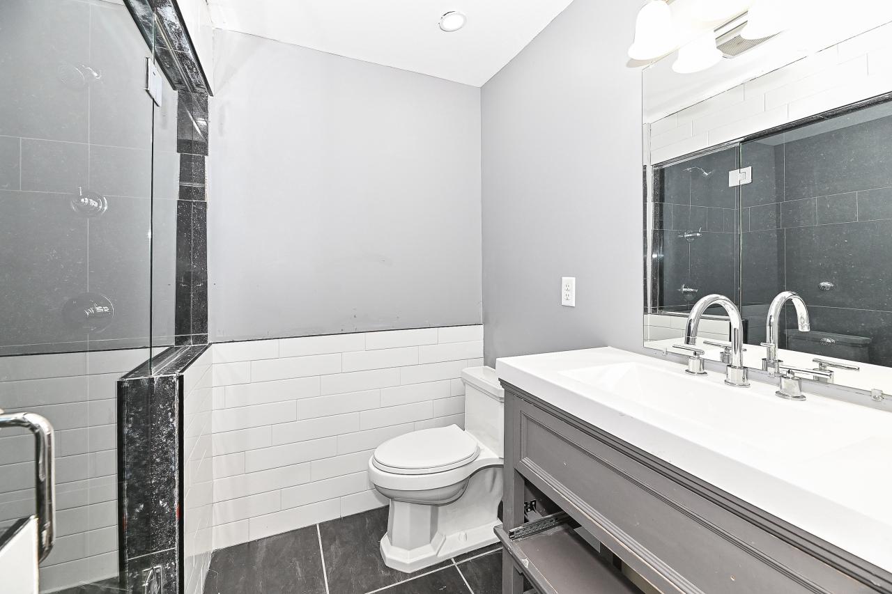 6727 Lincolnshire DRIVE