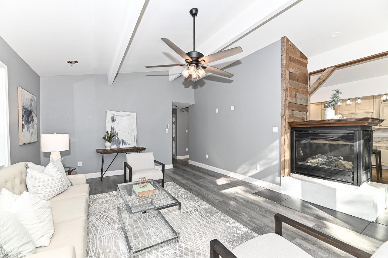 6727 Lincolnshire DRIVE