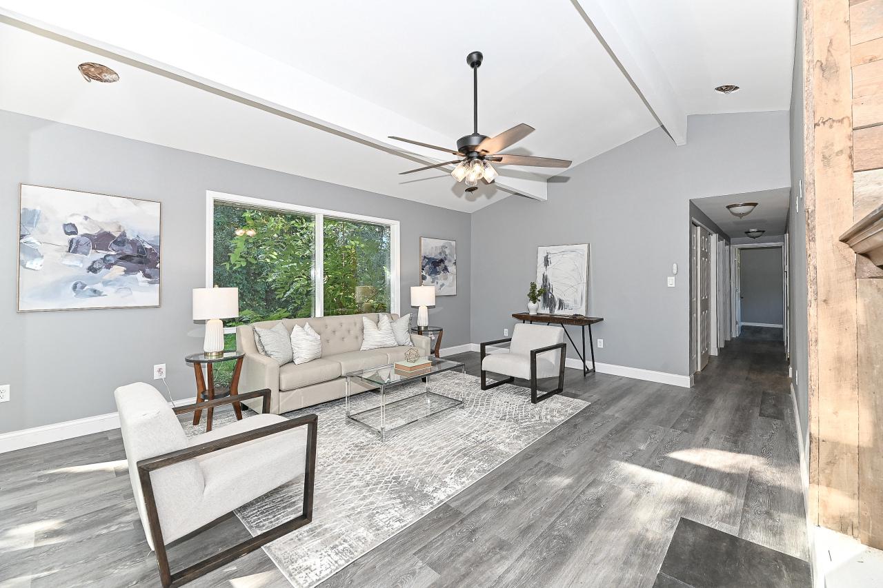 6727 Lincolnshire DRIVE