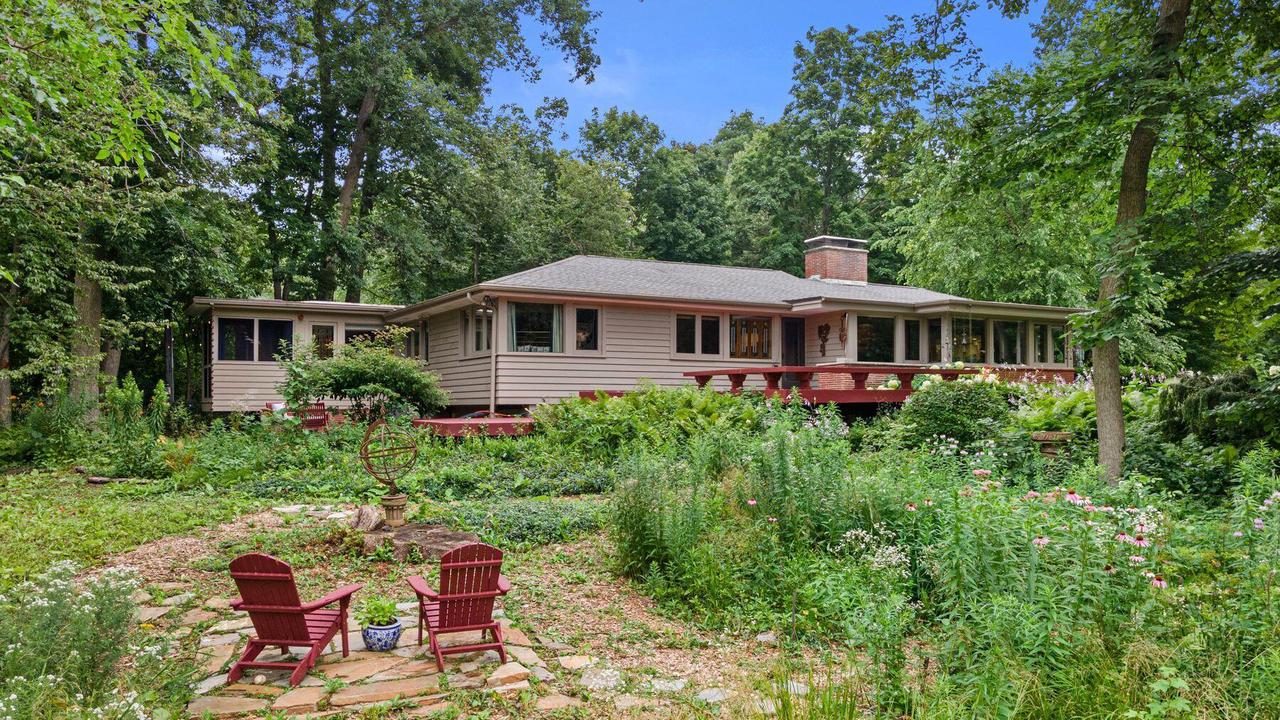 2536 Green Haze AVENUE