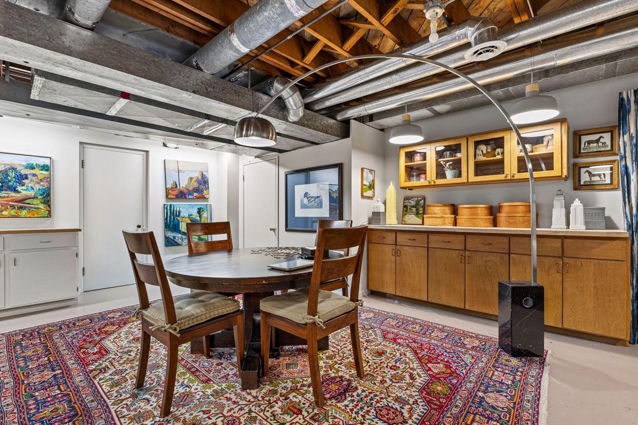 2536 Green Haze AVENUE