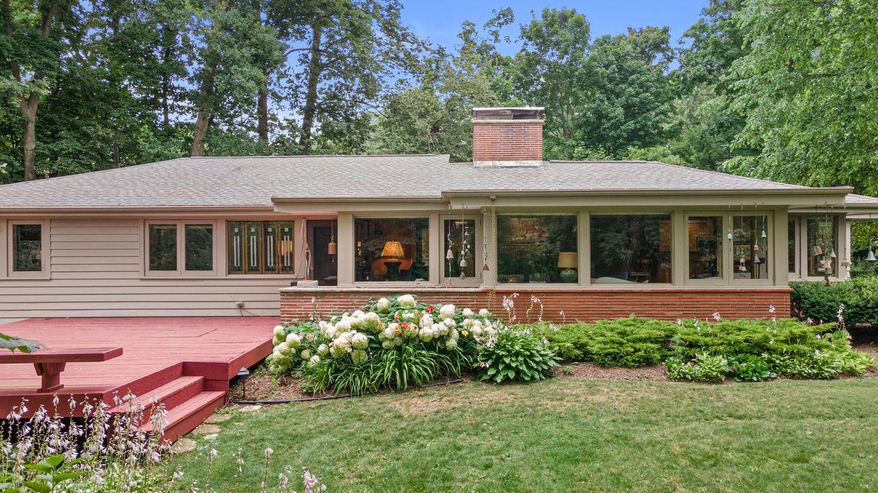 2536 Green Haze AVENUE