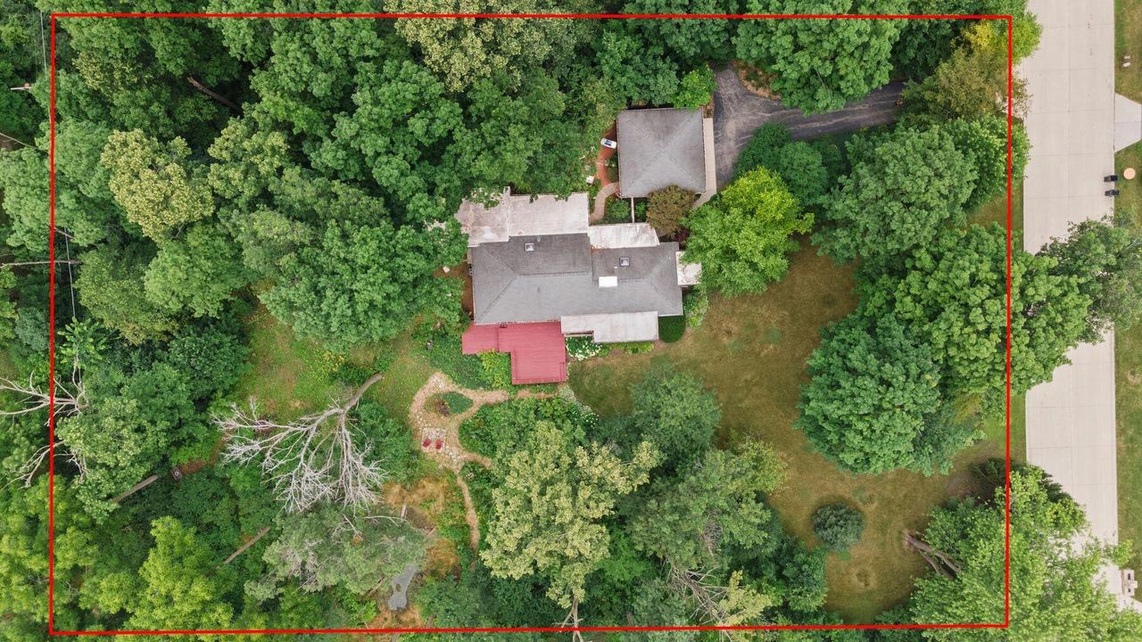 2536 Green Haze AVENUE