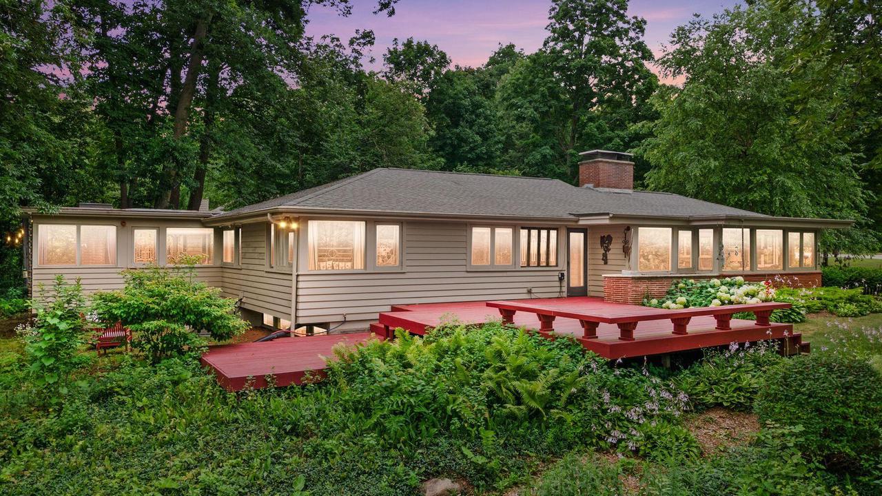 2536 Green Haze AVENUE