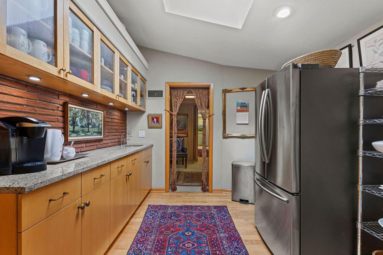 2536 Green Haze AVENUE