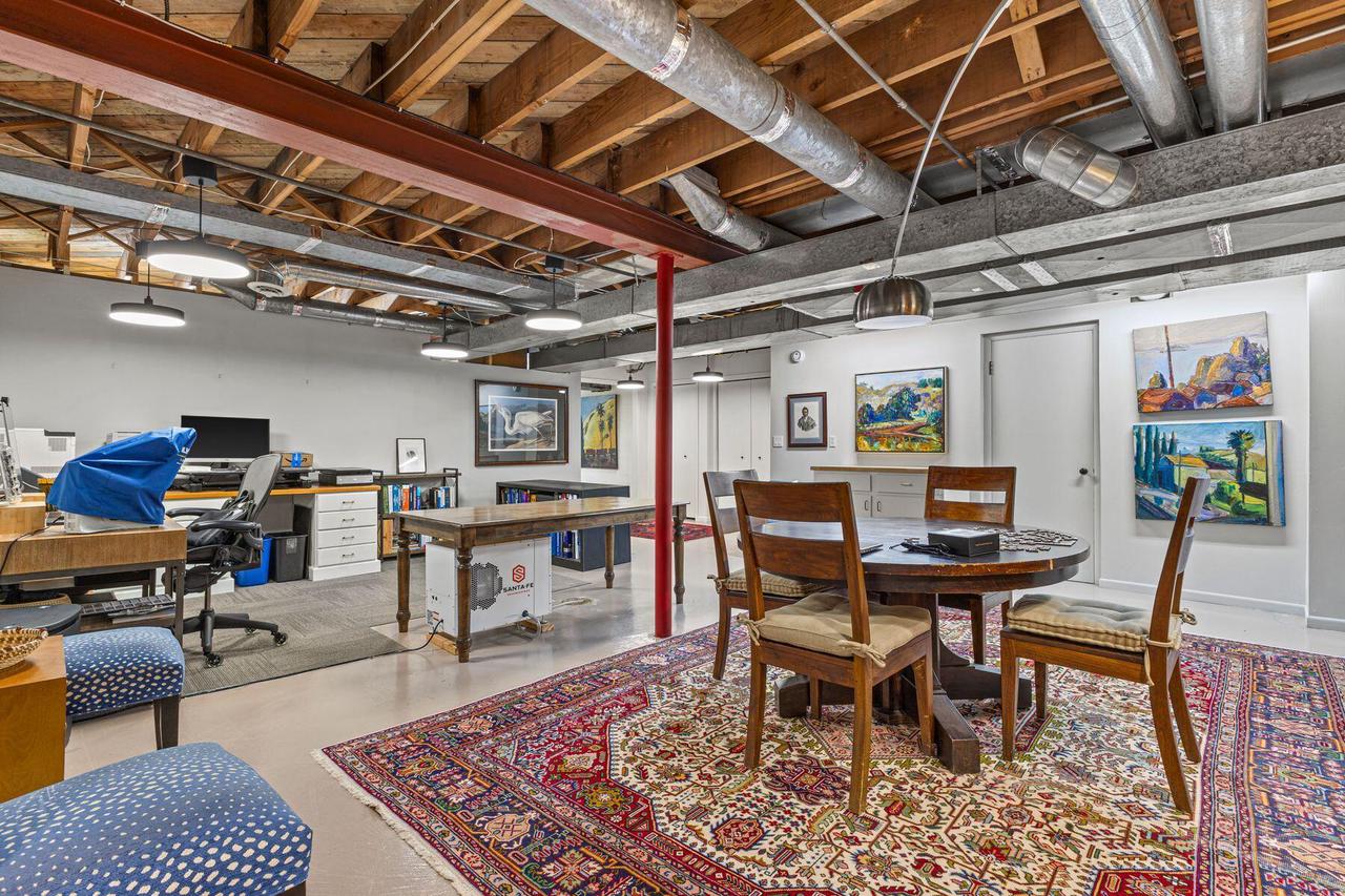 2536 Green Haze AVENUE