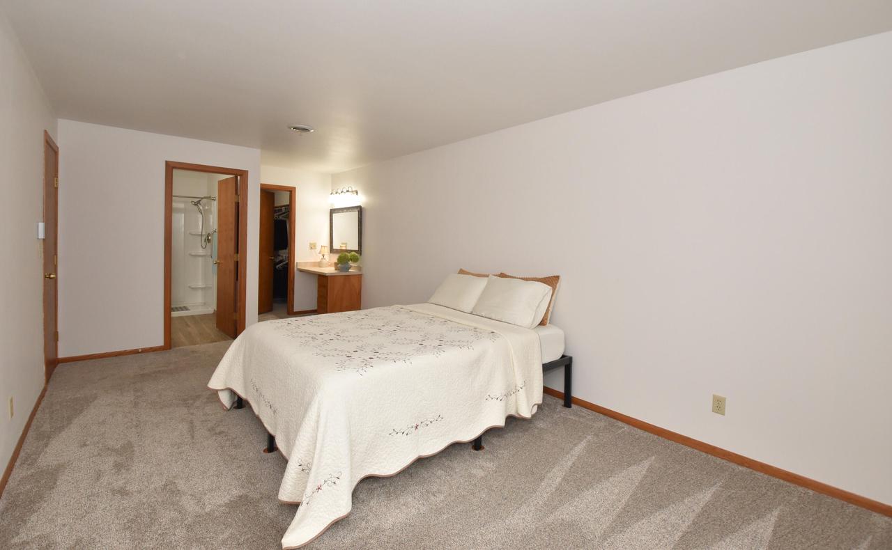 1110 Prairie DRIVE 41L