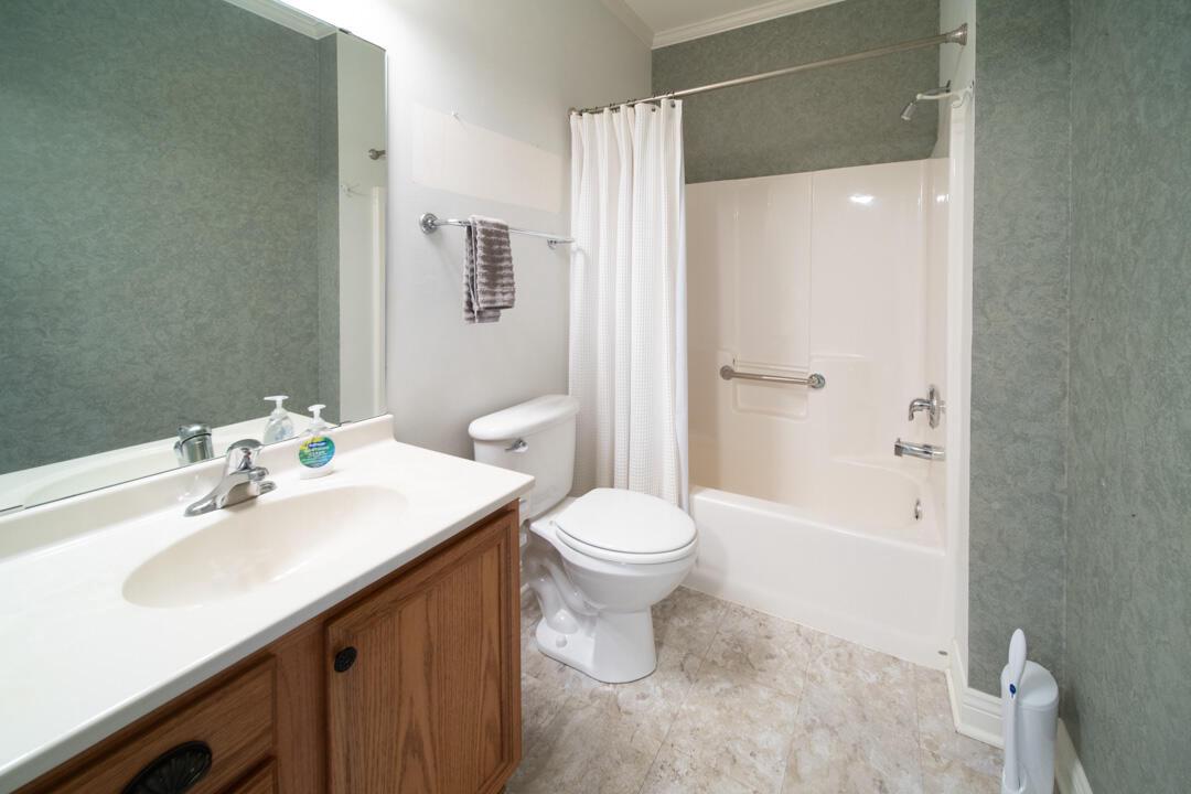 1106 Stratford COURT 102