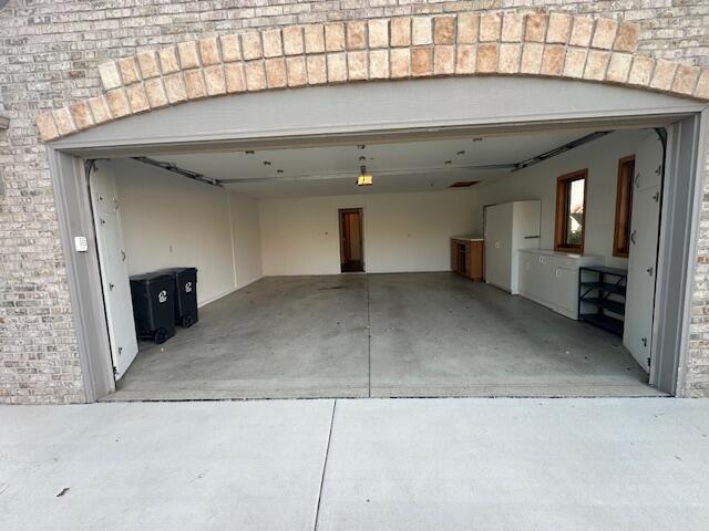 6355 Kingsview DRIVE