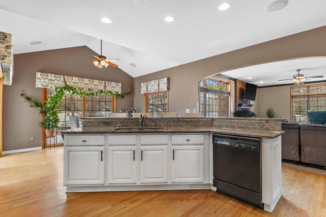 6645 Fieldstone COURT