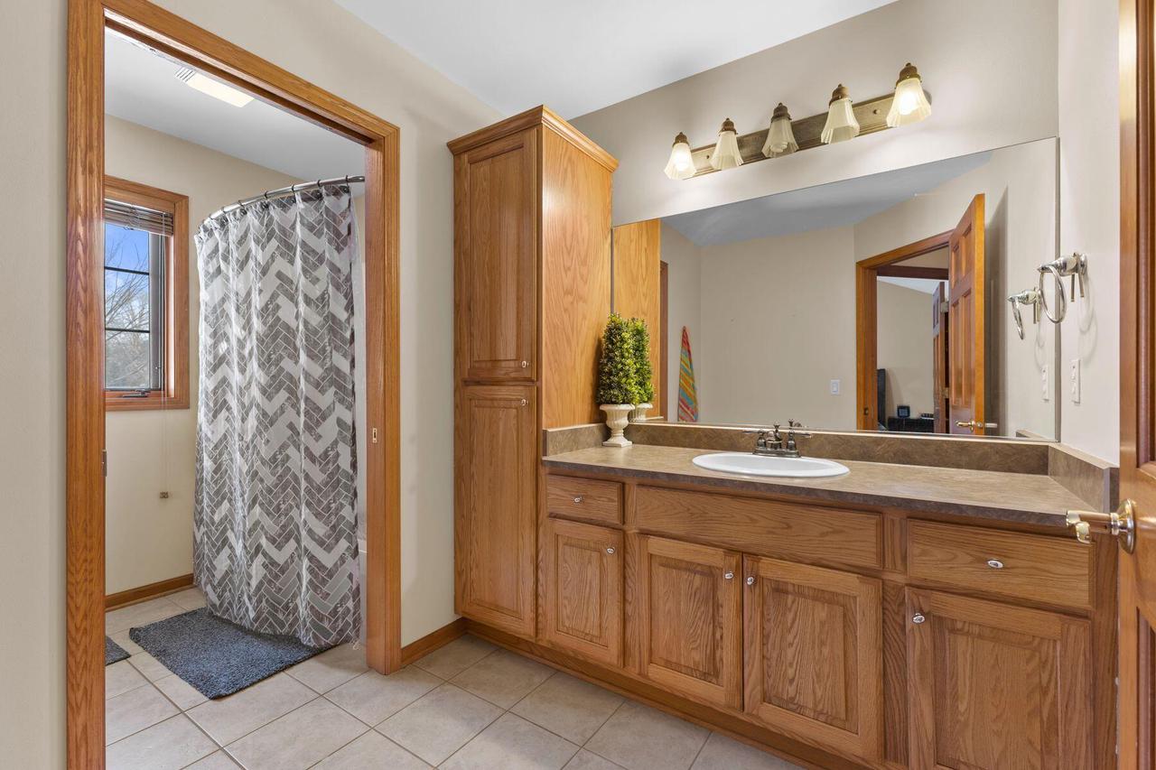 6645 Fieldstone COURT