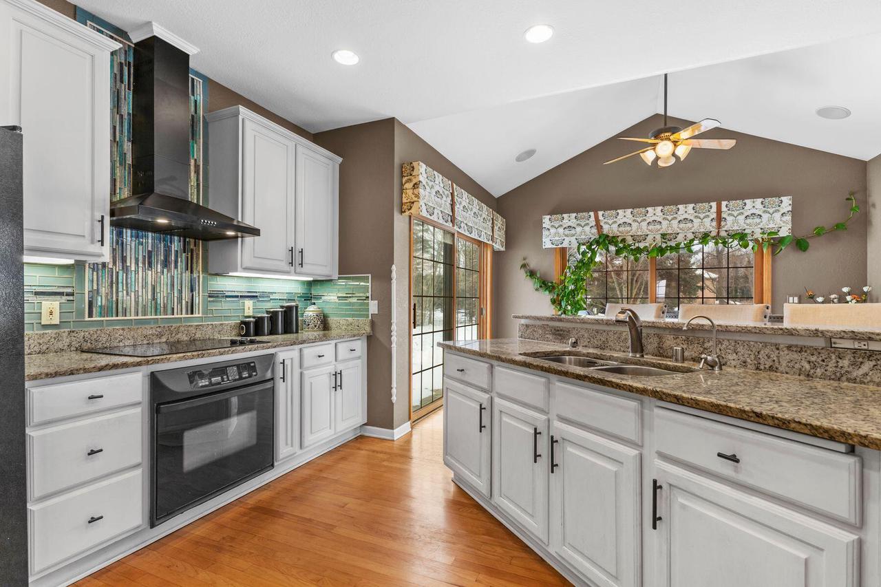 6645 Fieldstone COURT