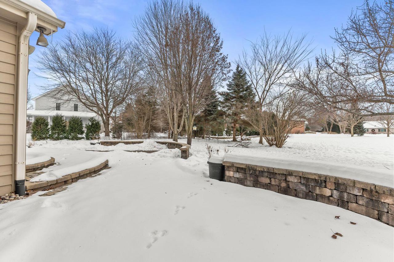 6645 Fieldstone COURT