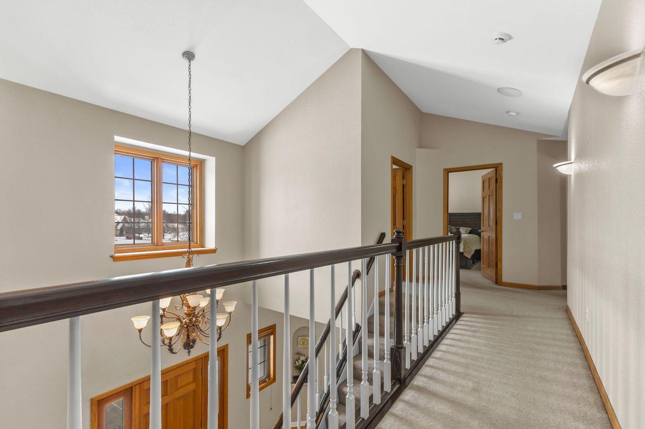 6645 Fieldstone COURT