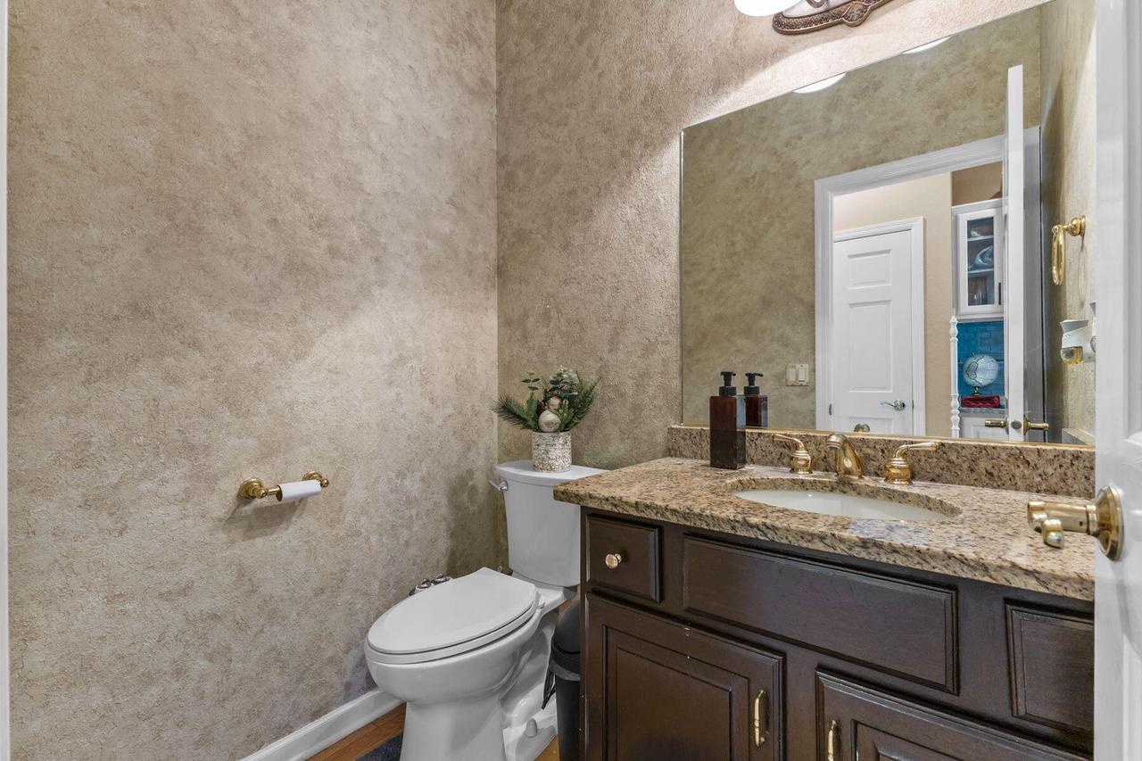 6645 Fieldstone COURT