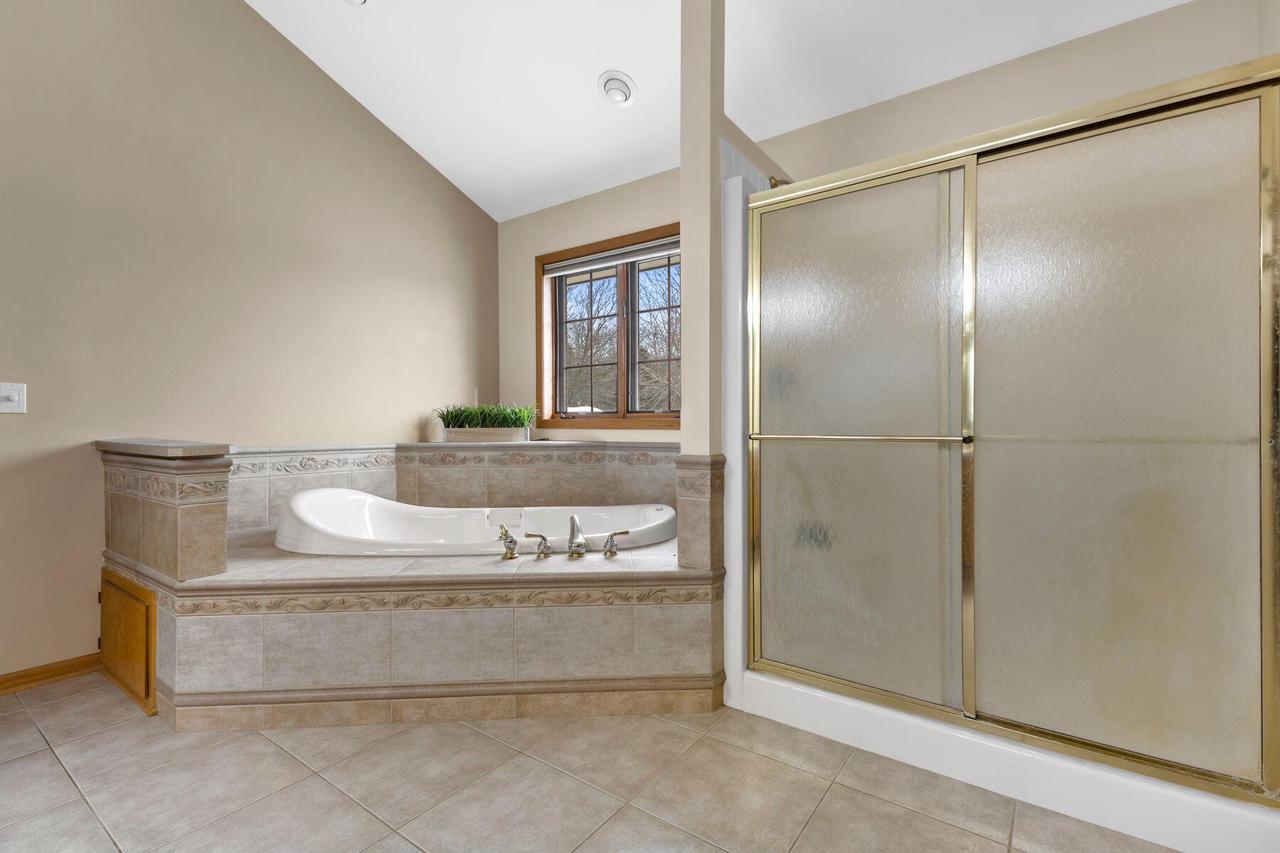 6645 Fieldstone COURT