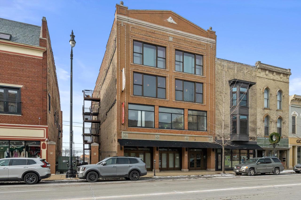 410 Main STREET