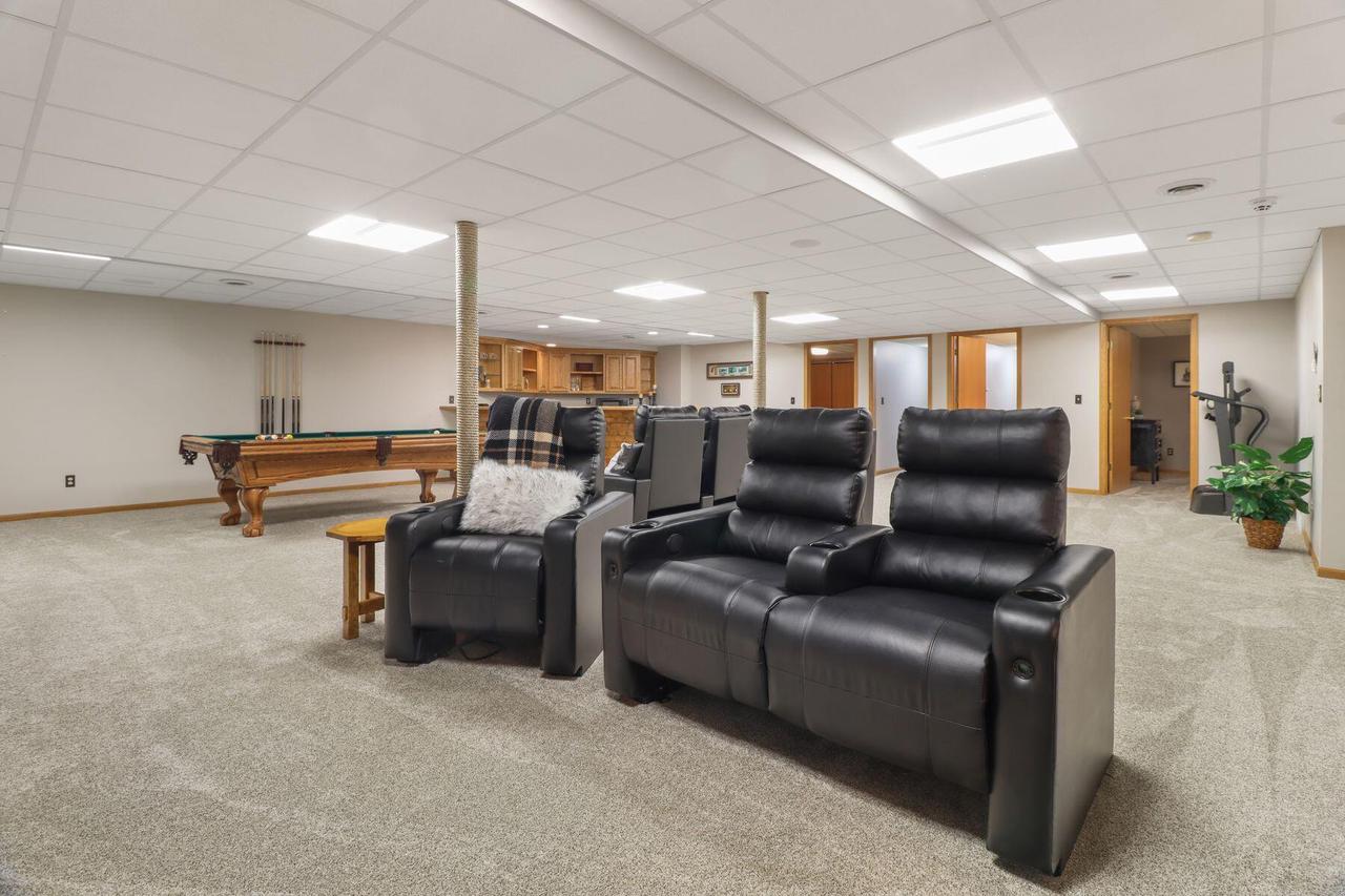 359A Pinehurst DRIVE