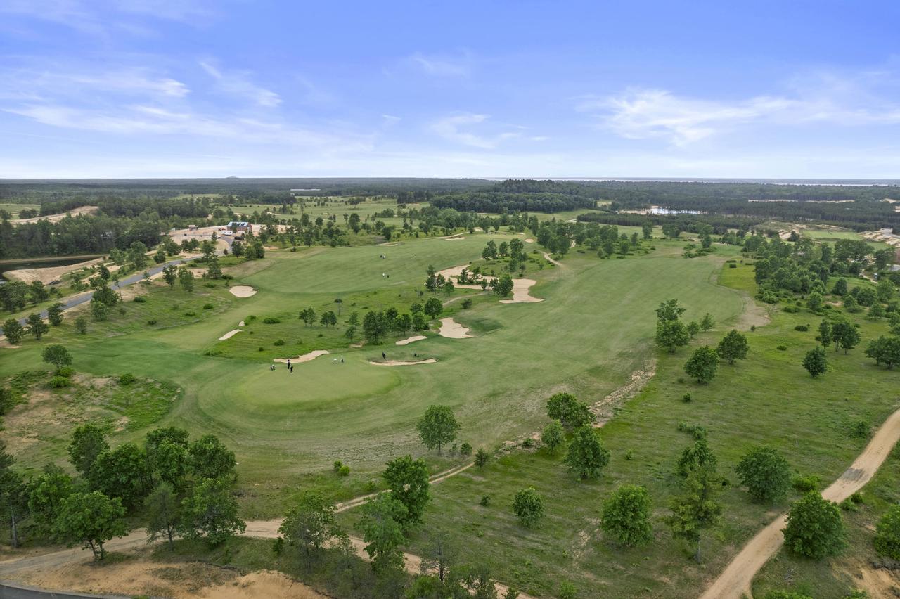 359A Pinehurst DRIVE