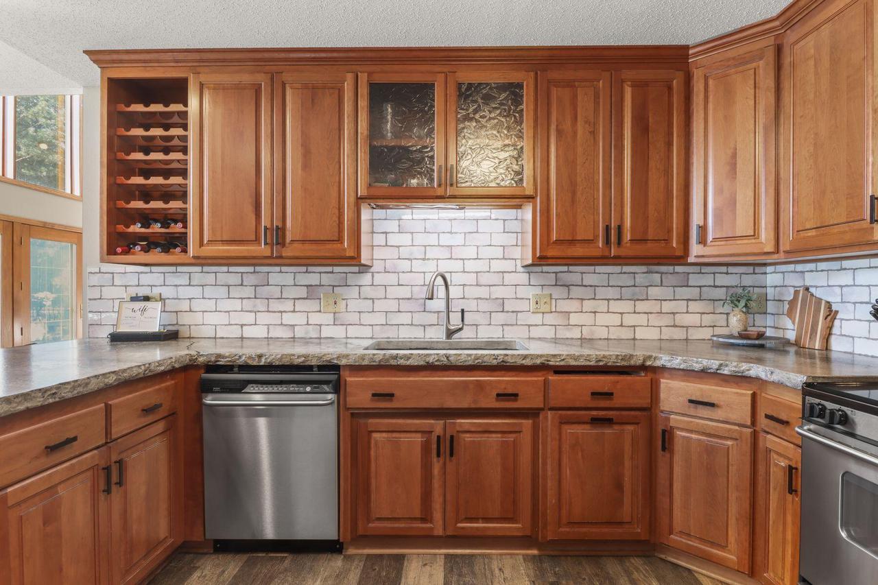 359A Pinehurst DRIVE