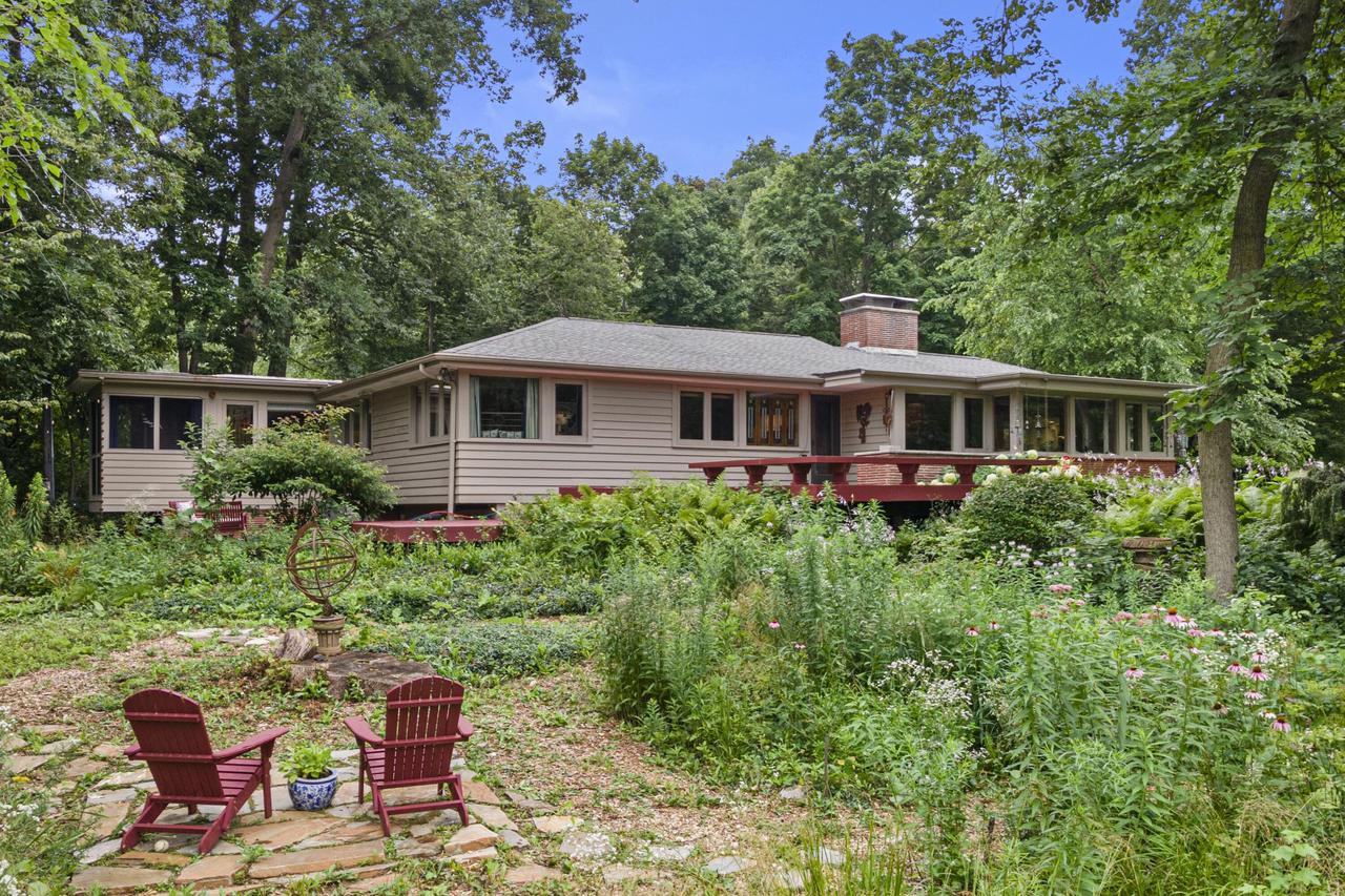 2536 Green Haze AVENUE