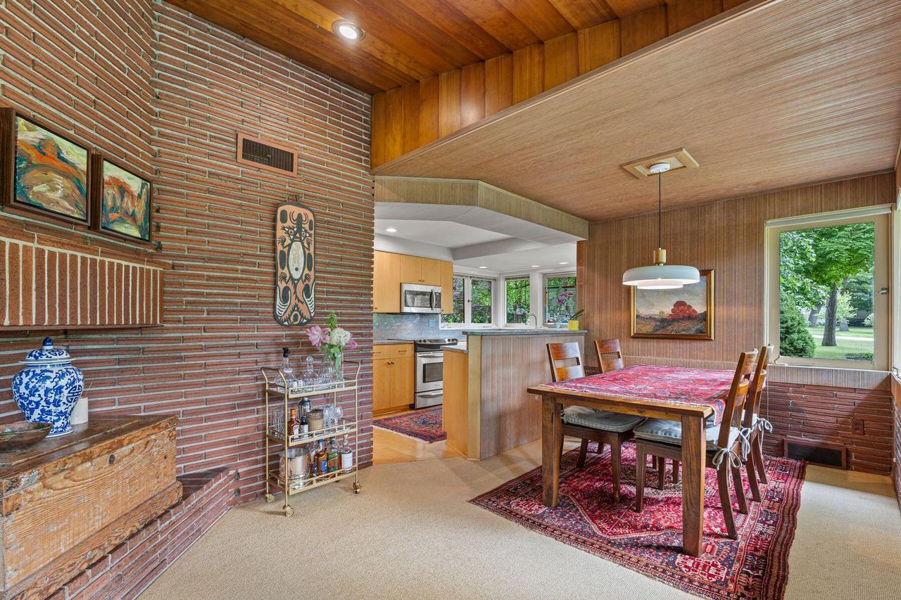 2536 Green Haze AVENUE