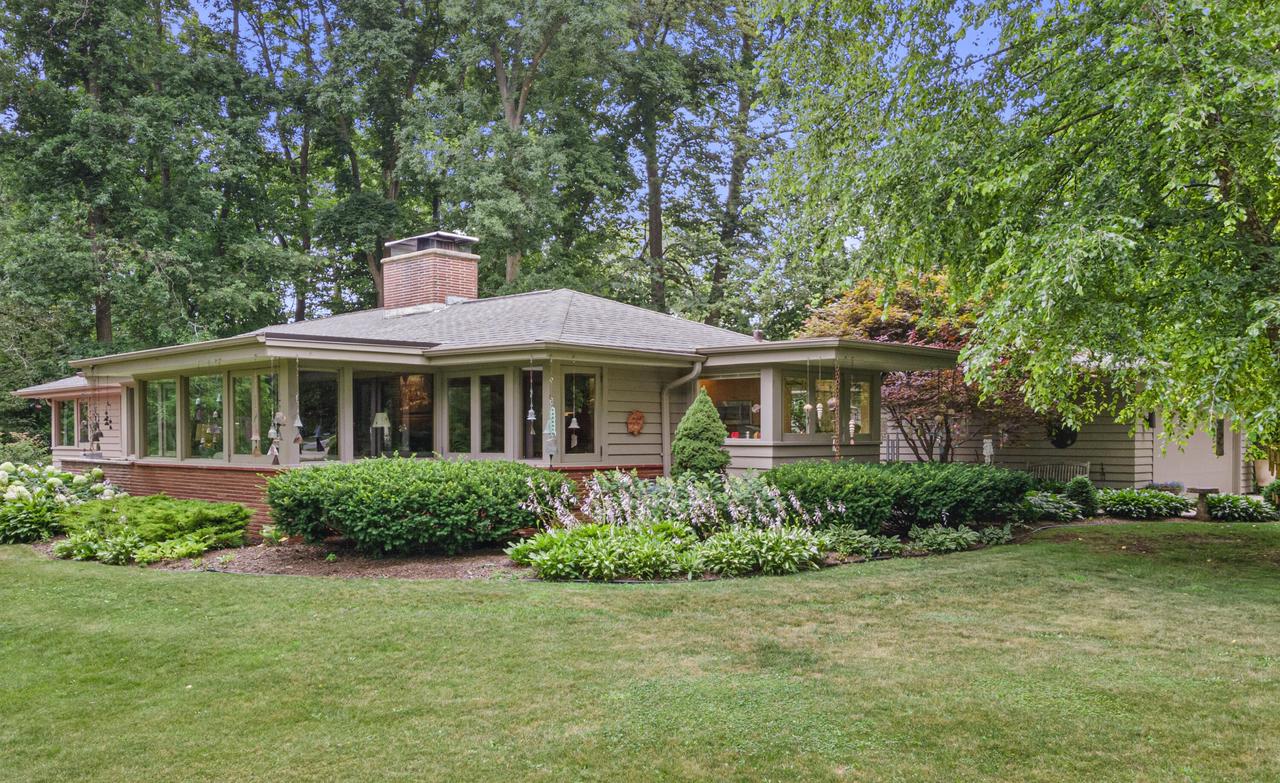 2536 Green Haze AVENUE