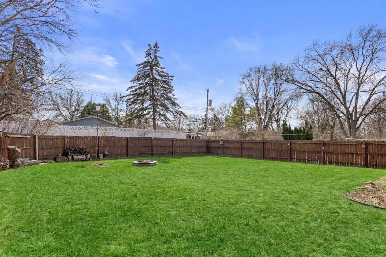 11925 West Lynx AVENUE