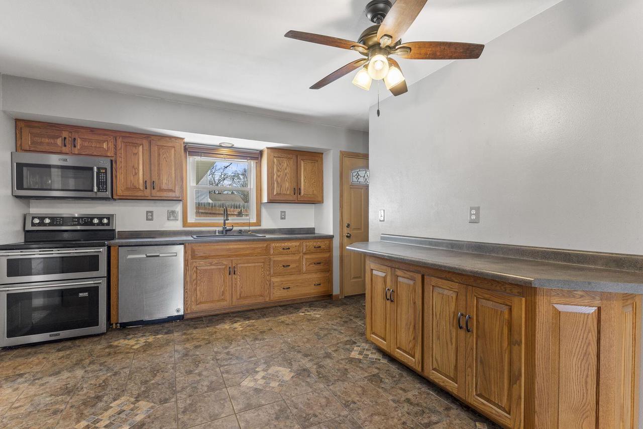 11925 West Lynx AVENUE