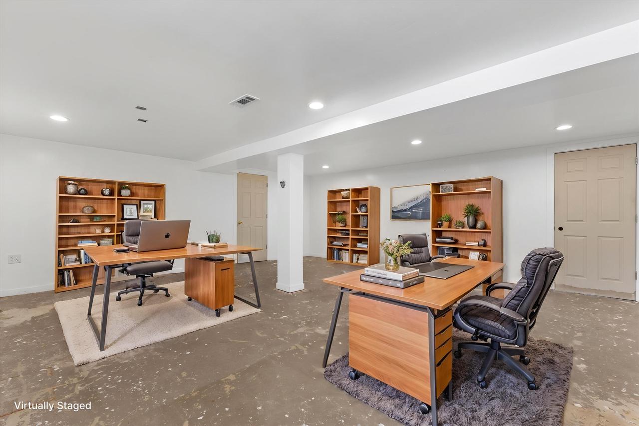 11925 West Lynx AVENUE