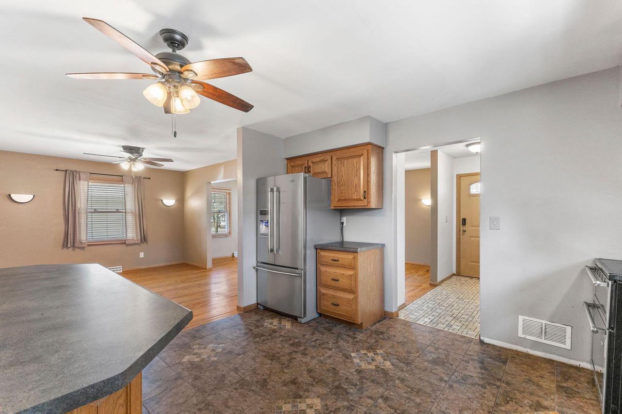 11925 West Lynx AVENUE