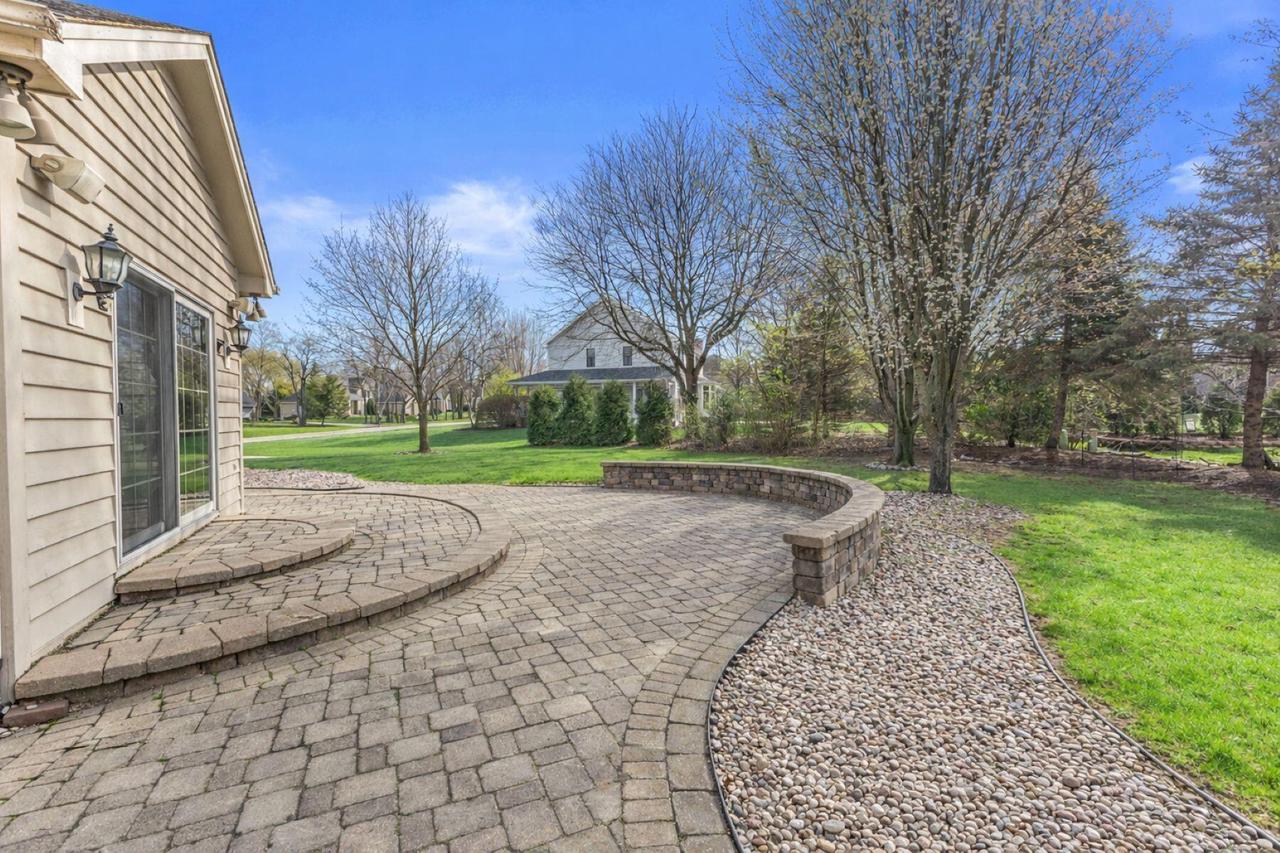6645 Fieldstone COURT