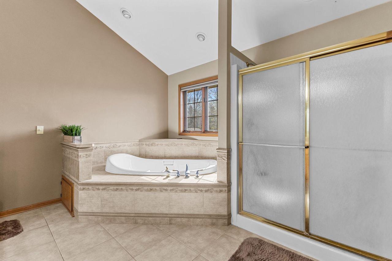 6645 Fieldstone COURT