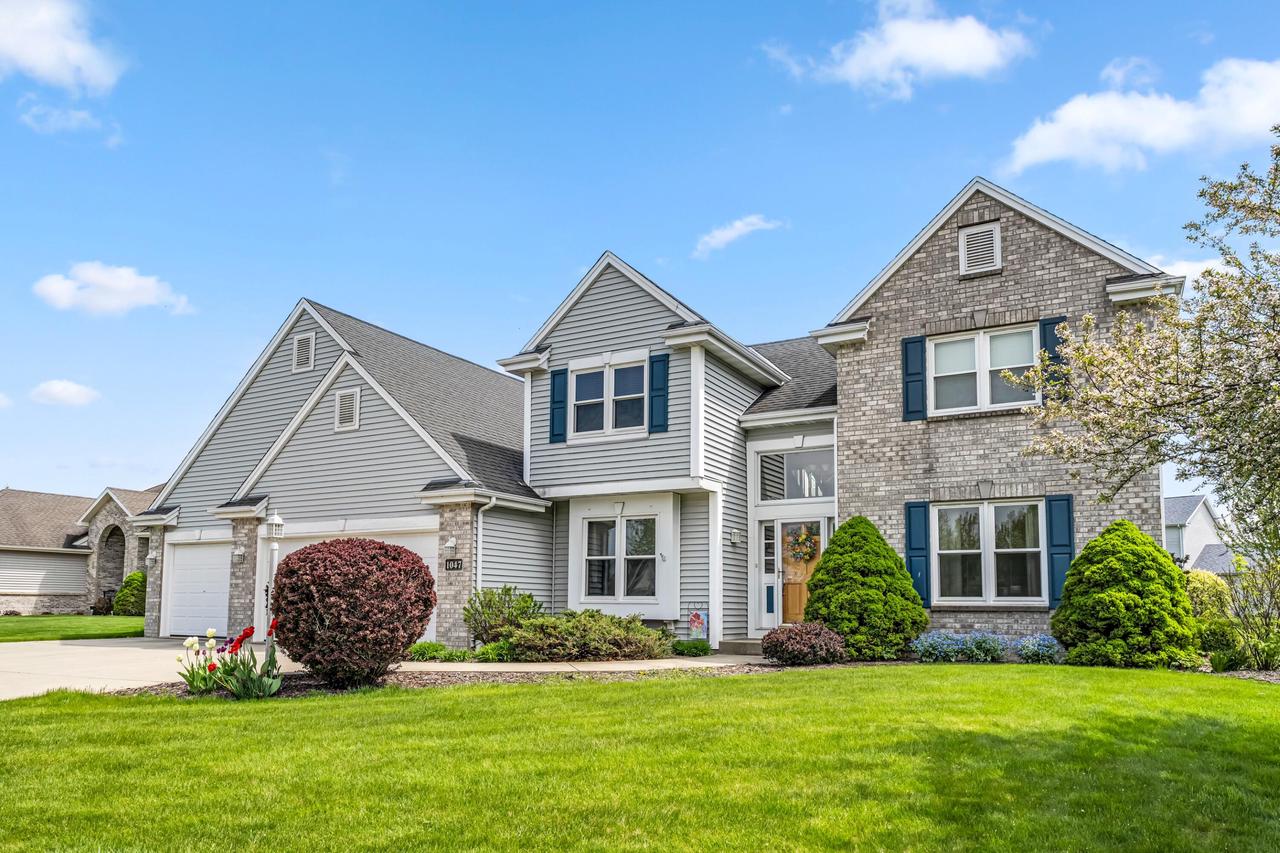 1047 27TH COURT
