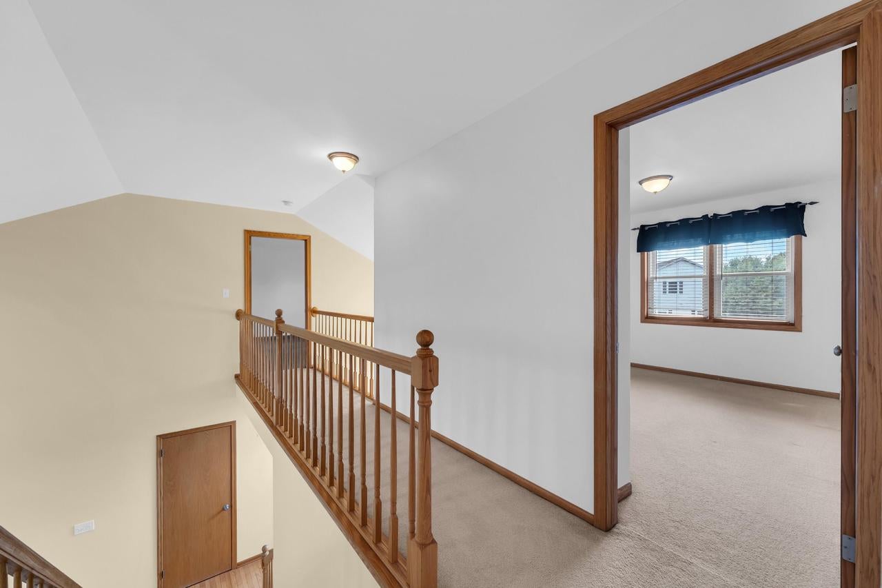 1047 27TH COURT