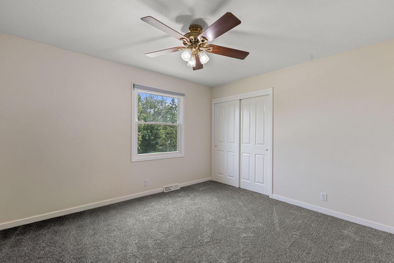 4008 Mallard LANE
