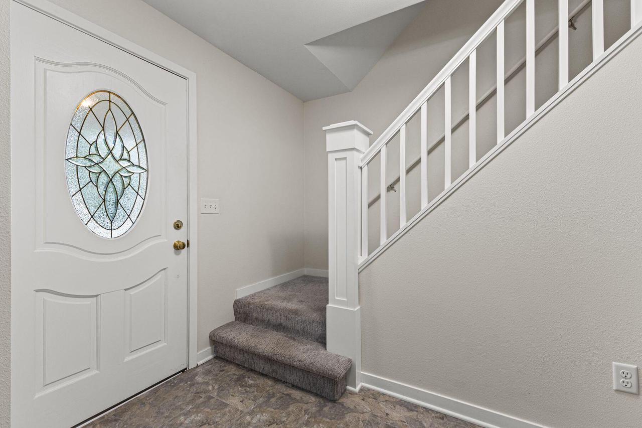 4008 Mallard LANE