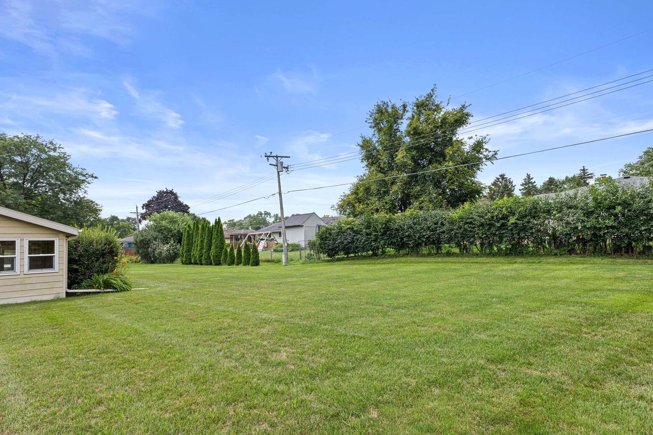 4008 Mallard LANE