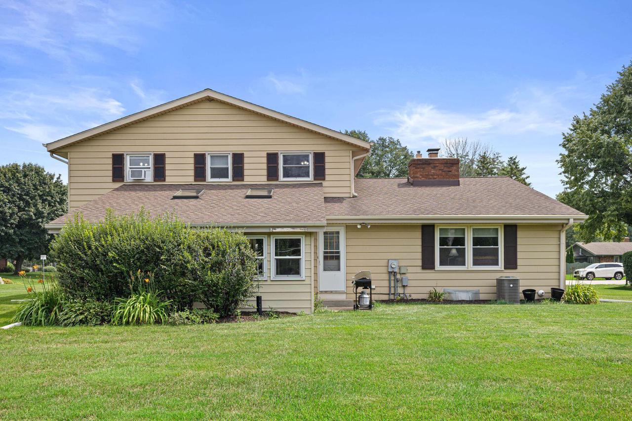 4008 Mallard LANE