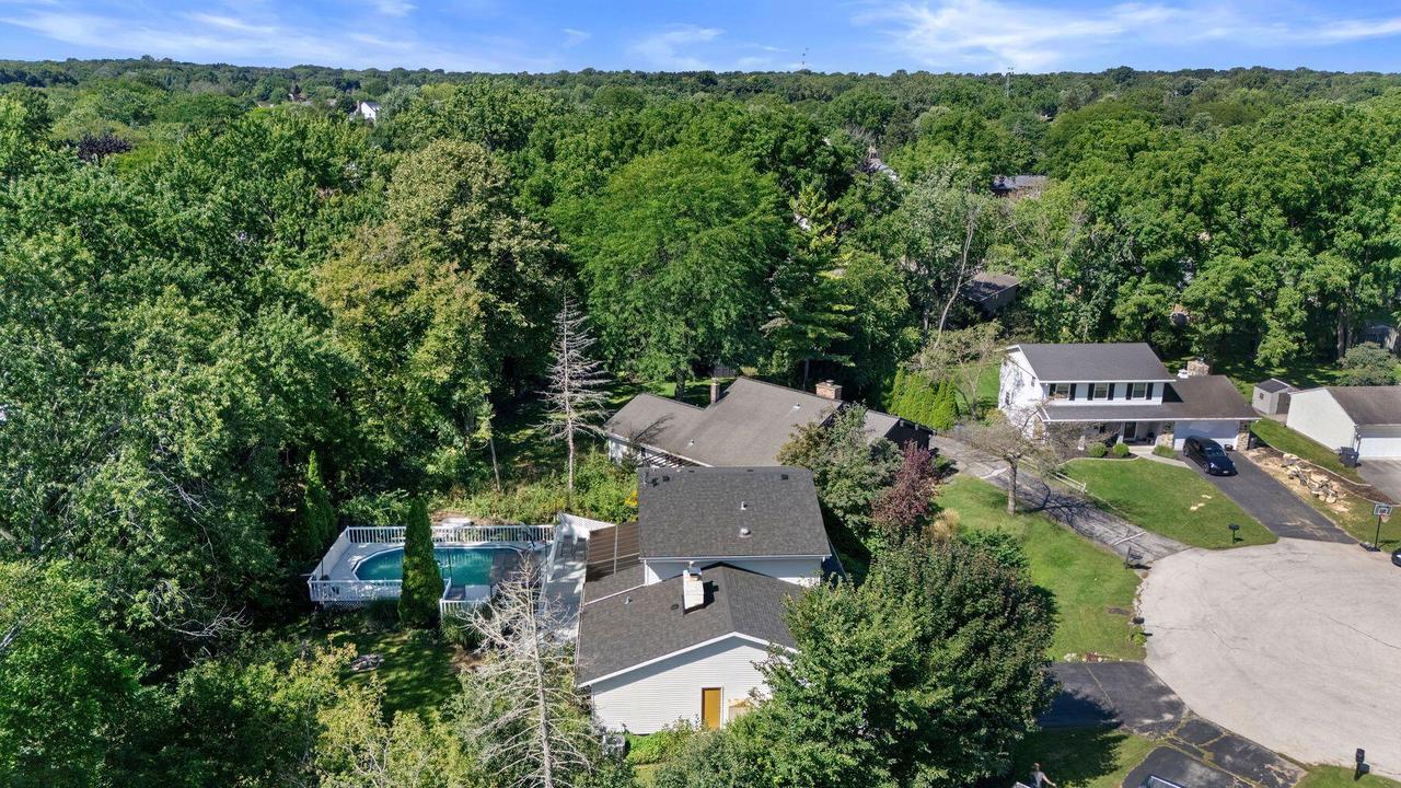4349 Woodbury LANE