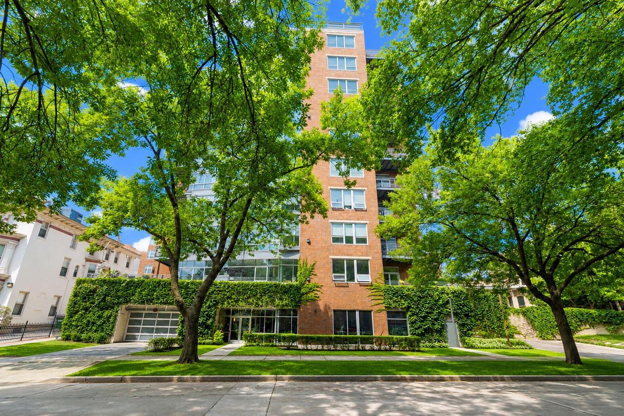 1111 N Marshall STREET 204
