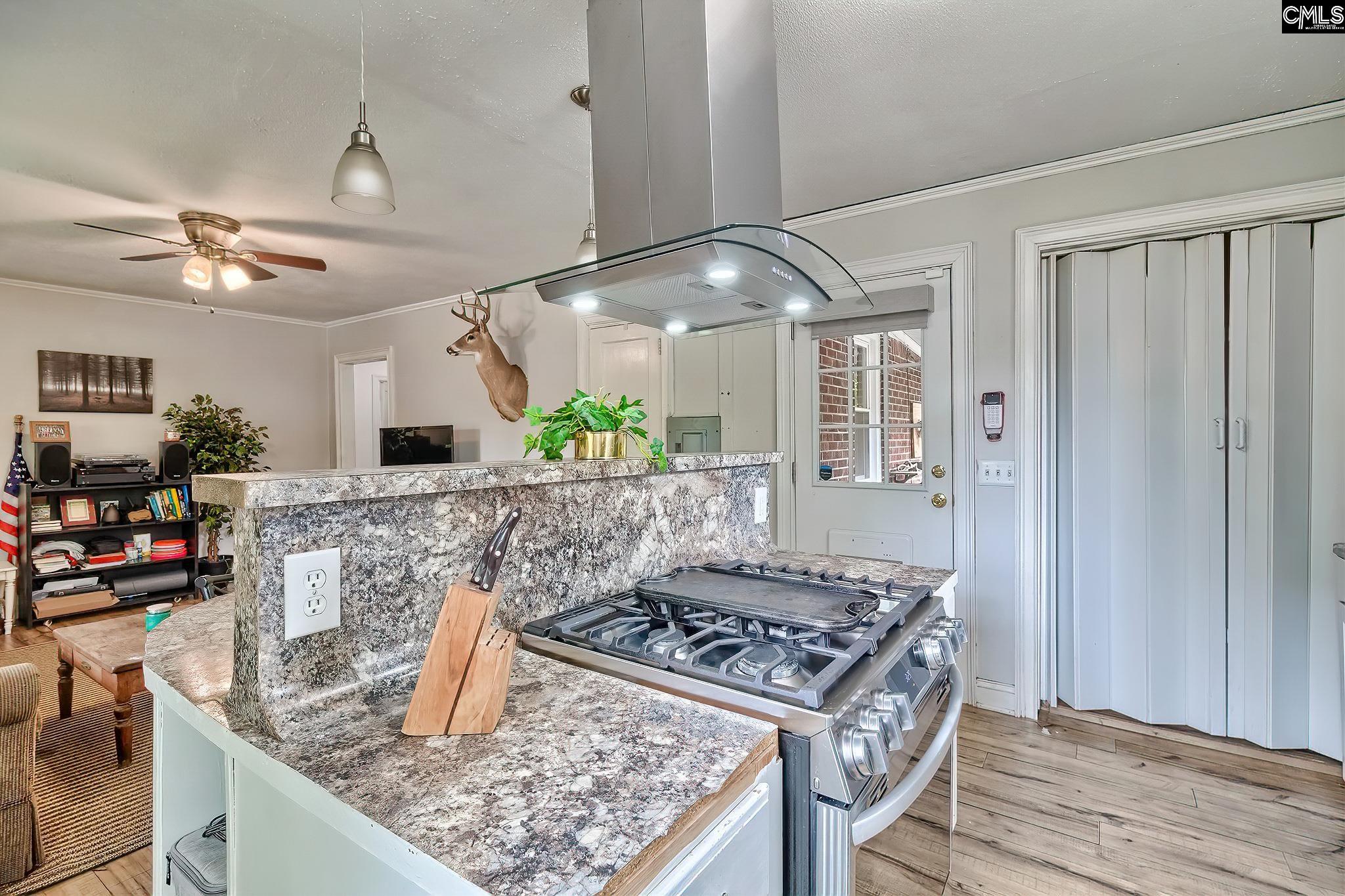 1212 Sunnyside Drive