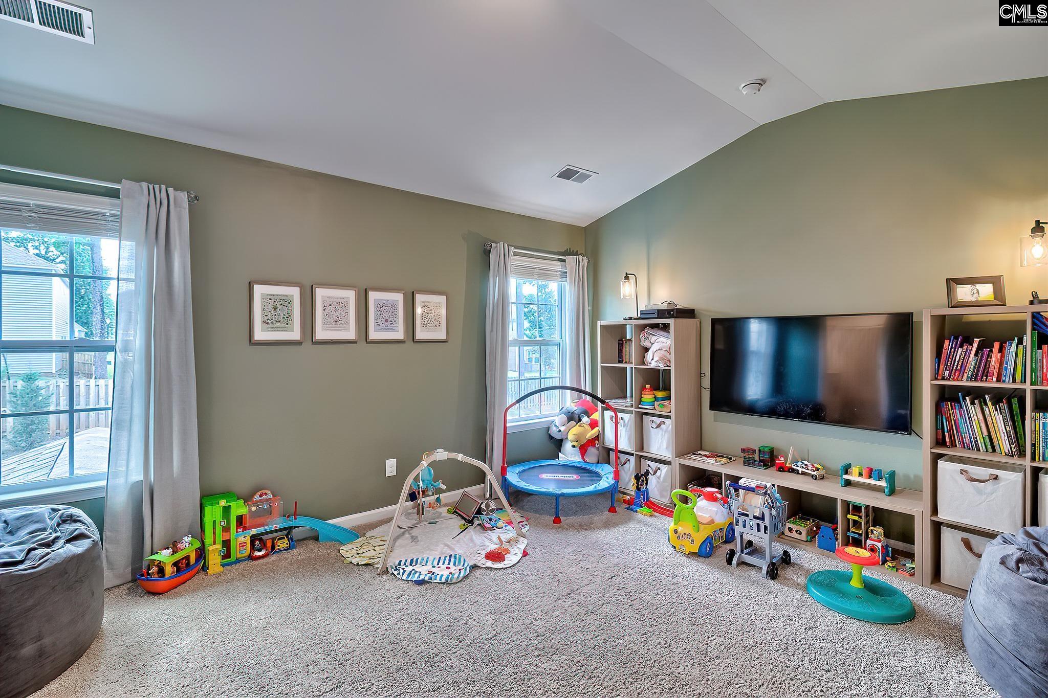 403 Tulip Way