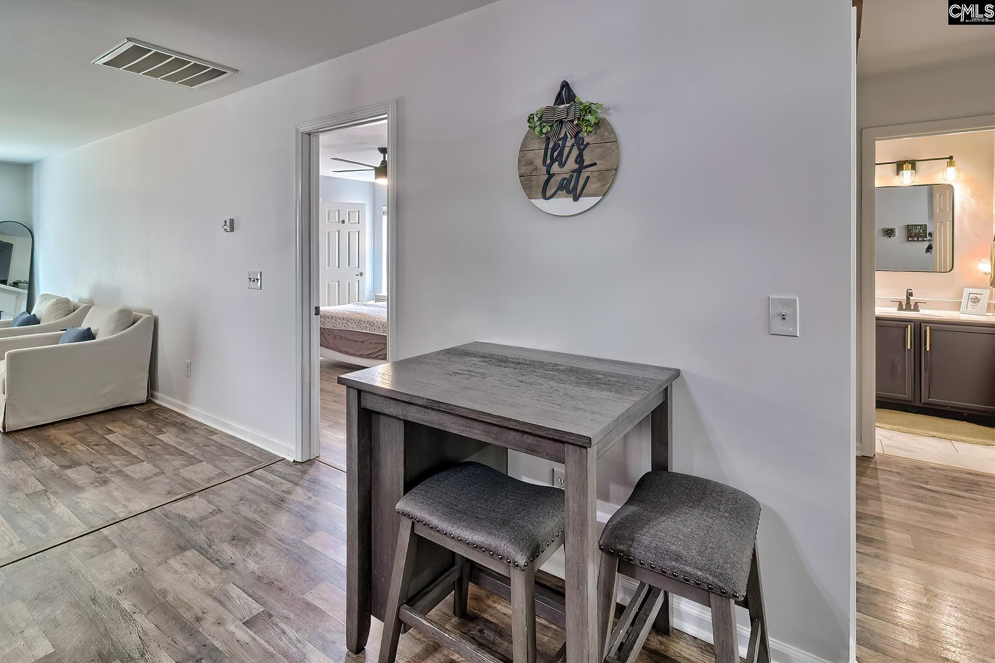 1004 Kingston Village Loop
