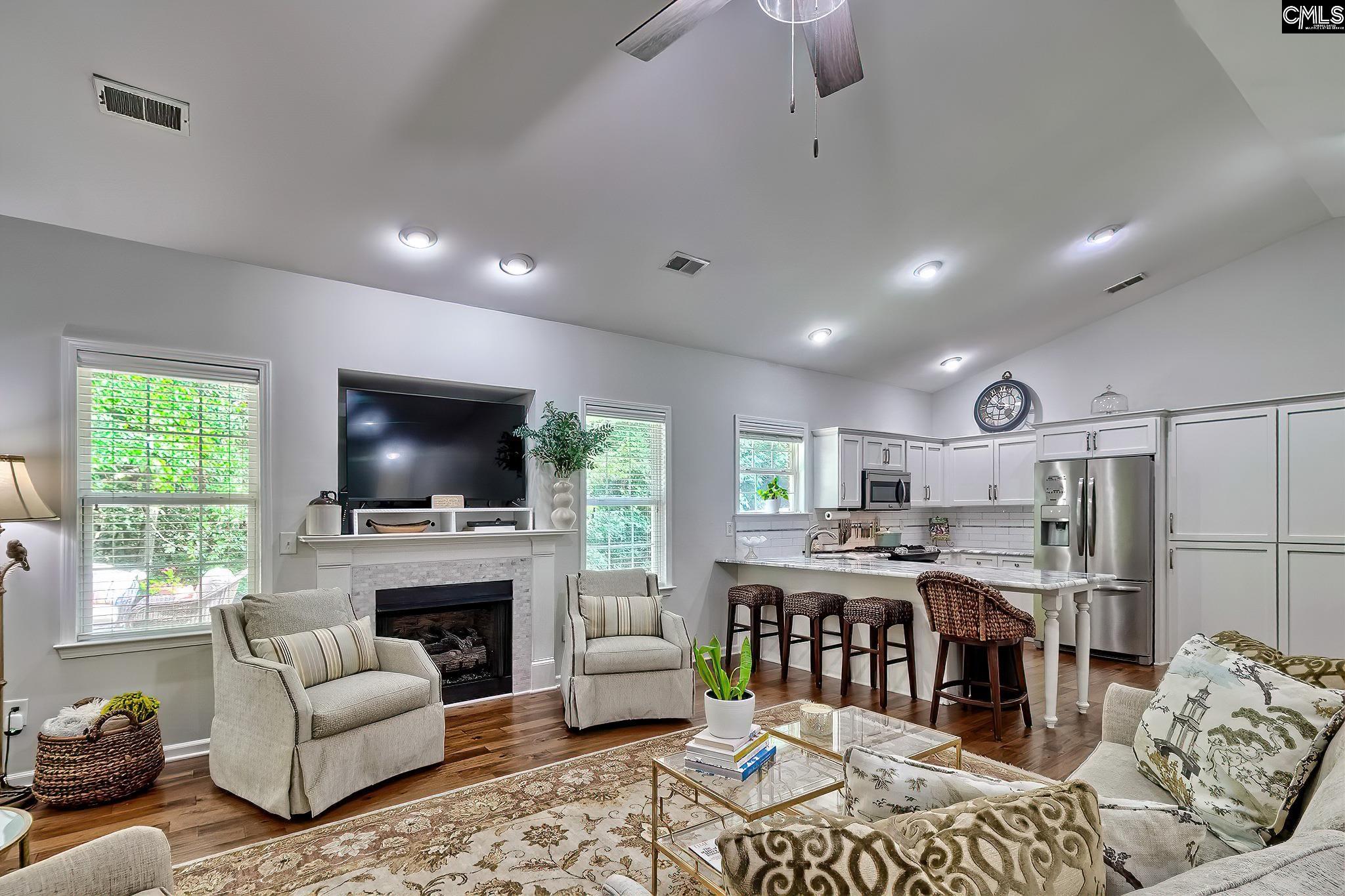 161 Vista Oaks Drive