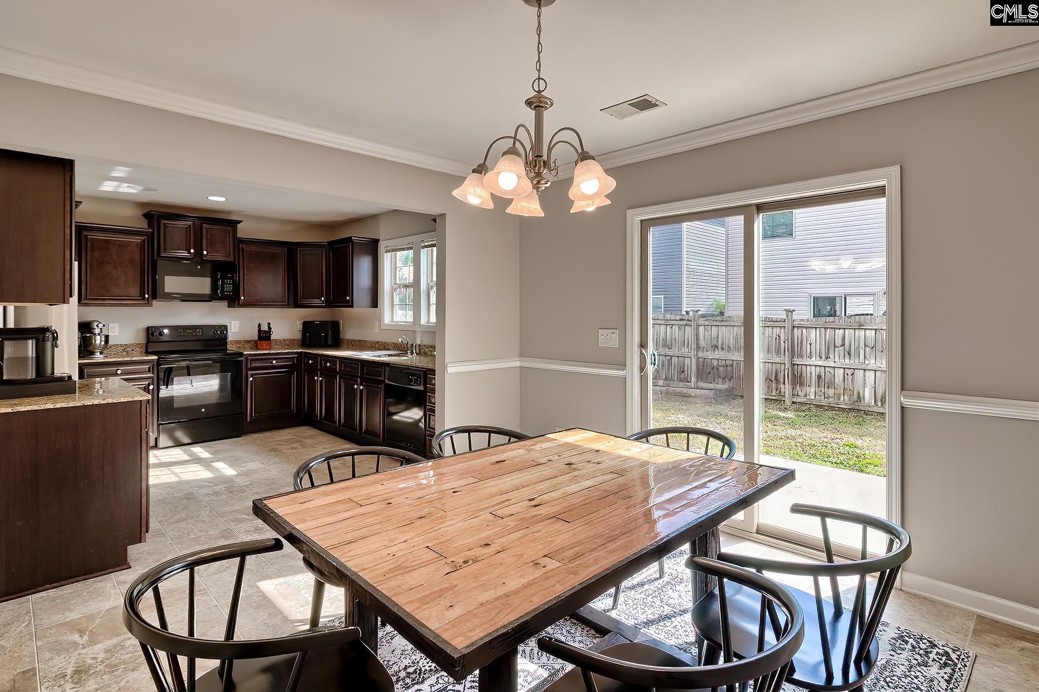 612 Dawsons Park Way