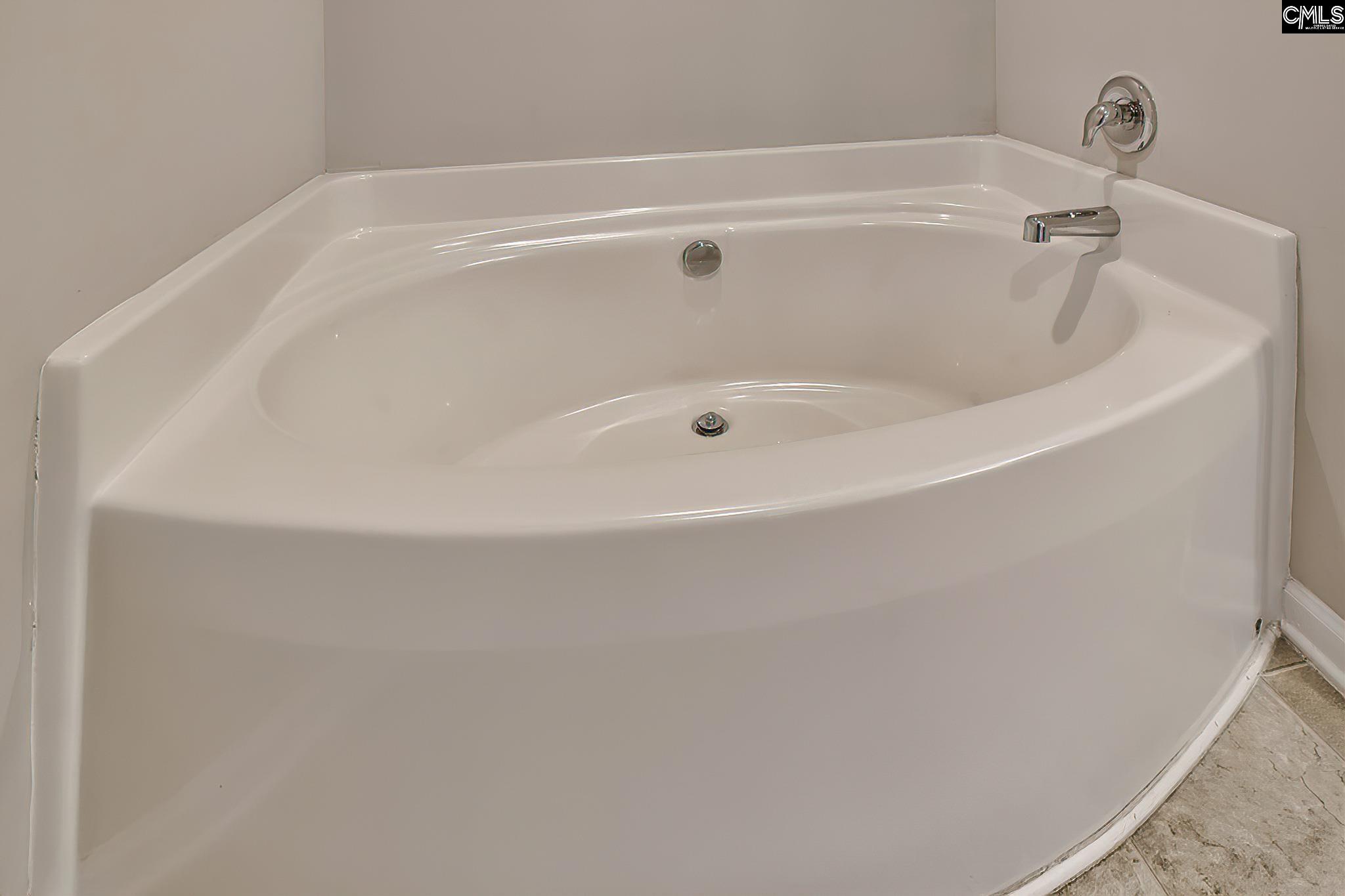 612 Dawsons Park Way