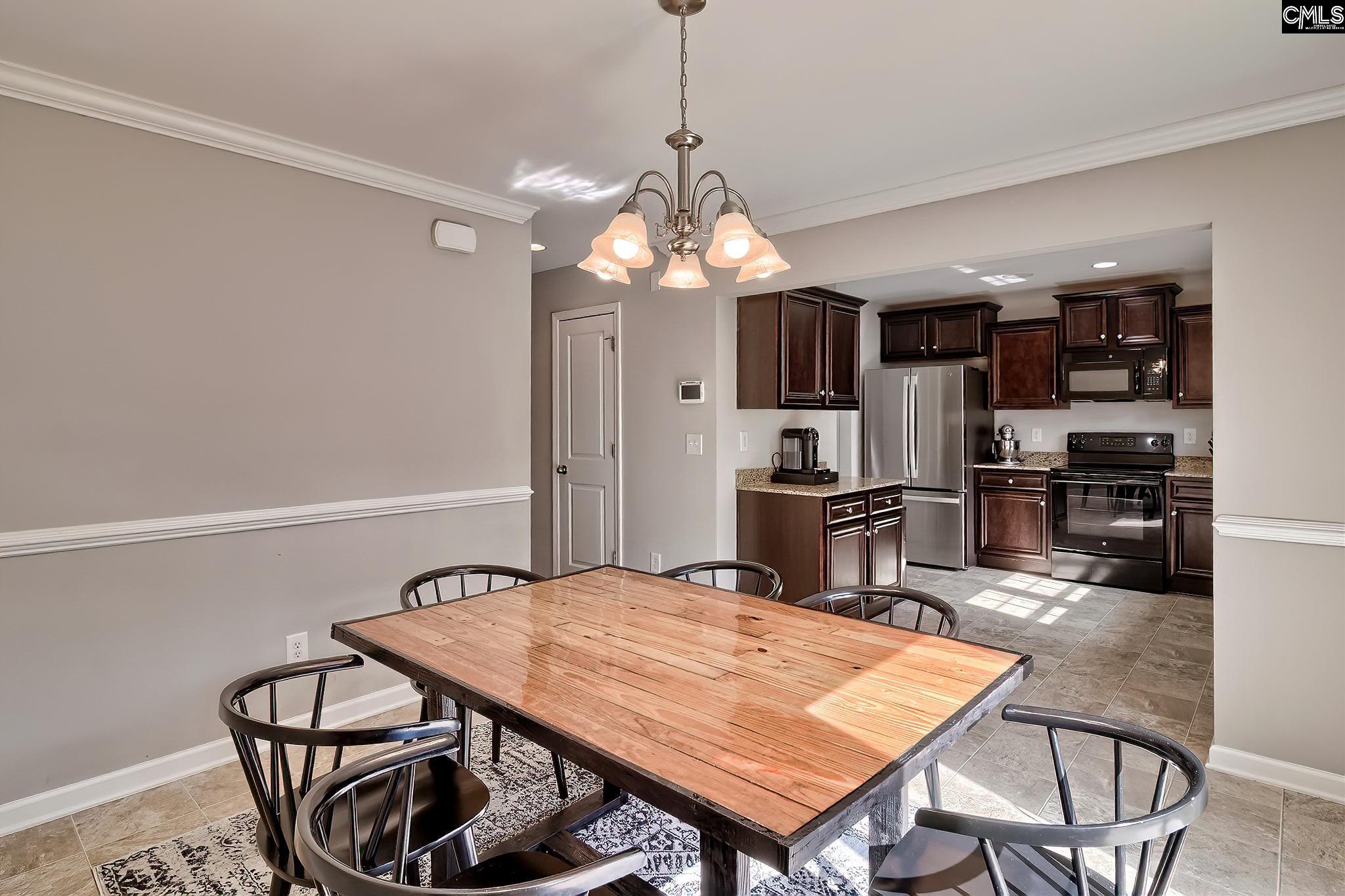 612 Dawsons Park Way