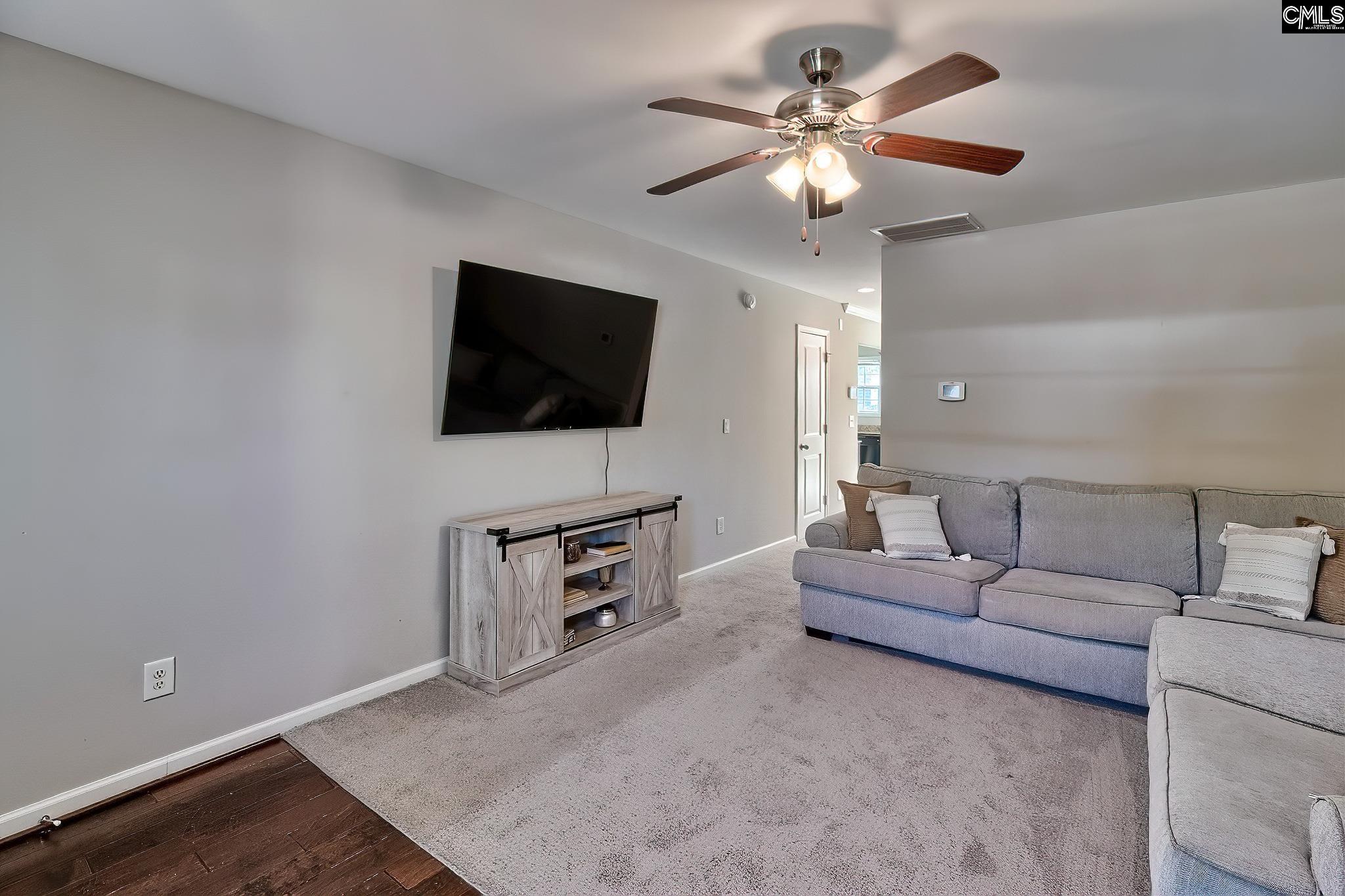 612 Dawsons Park Way