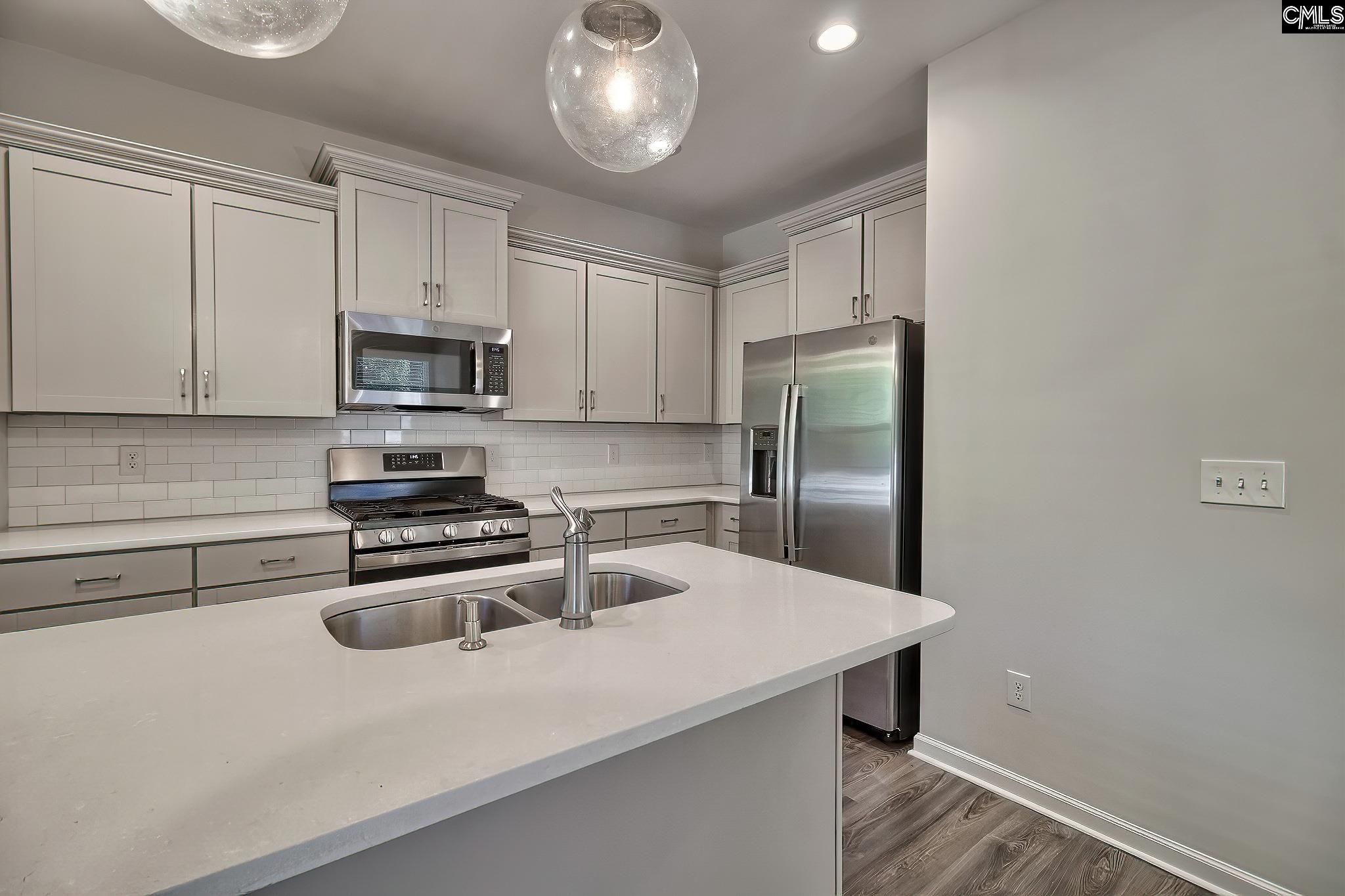 285 Northwood Street